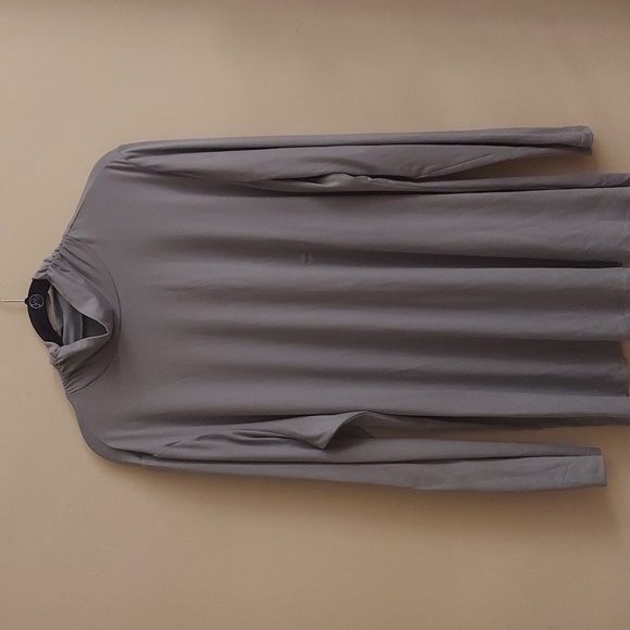 LANE BRYANT Long Sleeve Mock Turtleneck Longline Gray Top - Picture 2 of 12